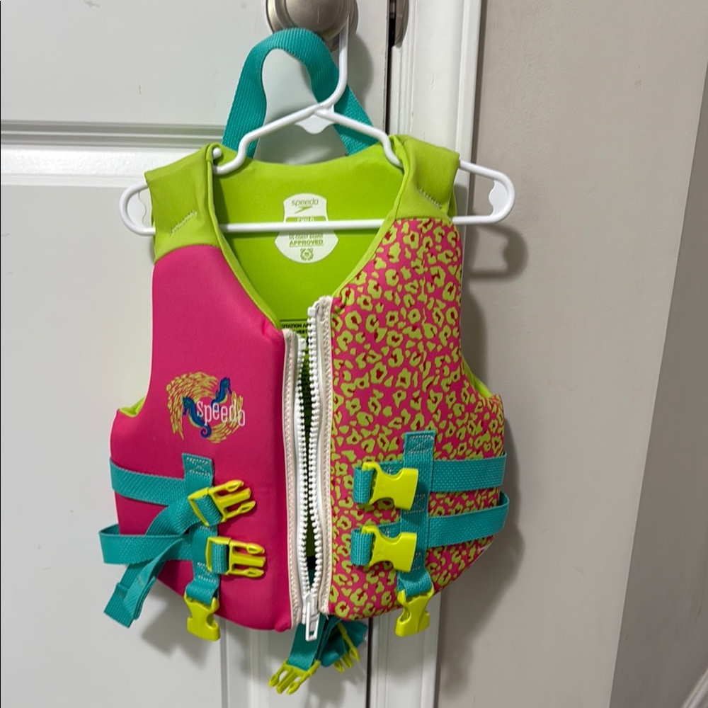Speedo 30-50 lbs Youth Pink and Lime Life Vest